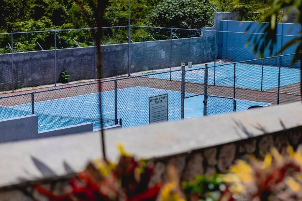 Willa Pyramid Point Manor Ocho Rios Zewnętrze zdjęcie